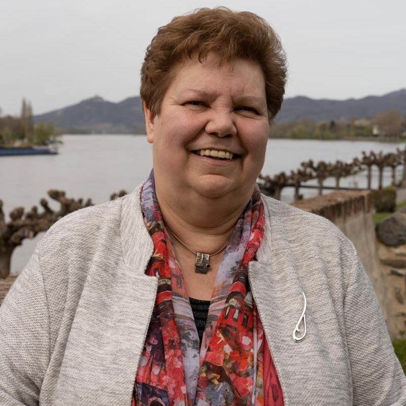 Christiane Neuhalfen